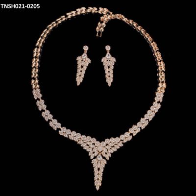 Zircon String Necklace Rose Gold