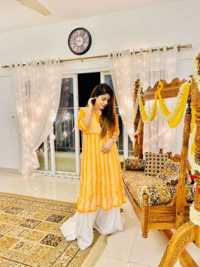 Sahar Rashid looking like a ball of sunshine in our Lucknowi Chikankari Kalidaar Saffron