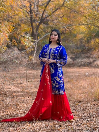 Model can be seen here wearing our article Shehnai. Outdoor shoot of our model wearing Shehnai.