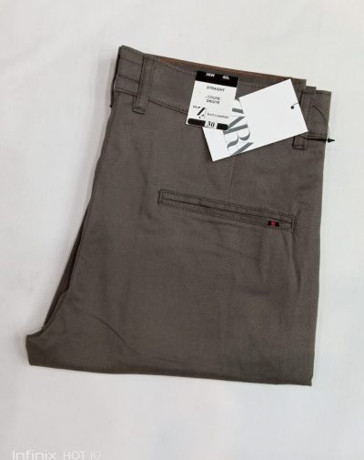 ZR Cedar Cotton Chinos with a flexible waist and innovative stretch cotton fabric, combined with the elegance of formal attire with the comfort of track-pant.