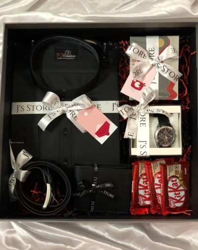 Prestige Selection Gift Box - Curated collection of men's essentials in a premium gift box.