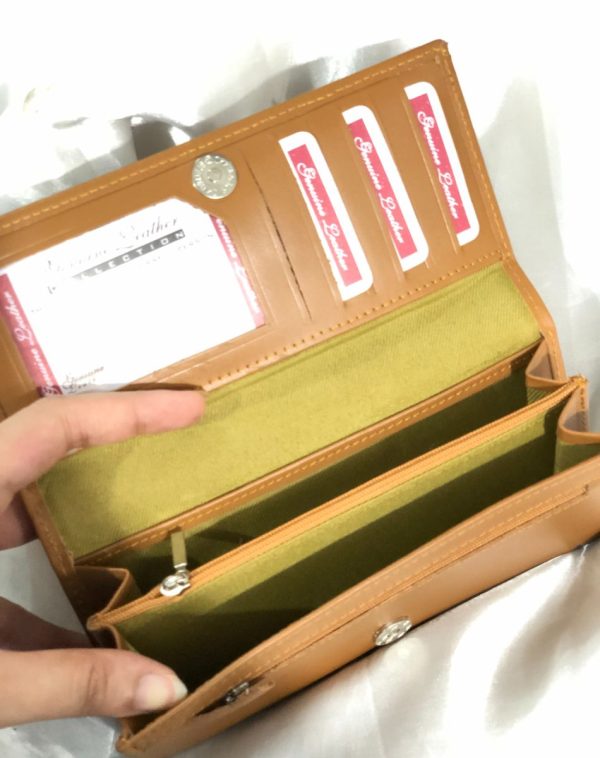 J's Store Camel The Everyday Leather Wallet with Multiple Card Slots and pockets. The space is clearly evident.
